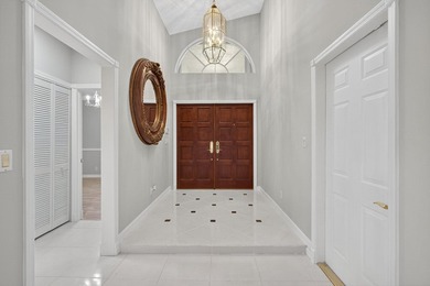 Welcome to this beautifully maintained three-bedroom, two-bath - photo 8