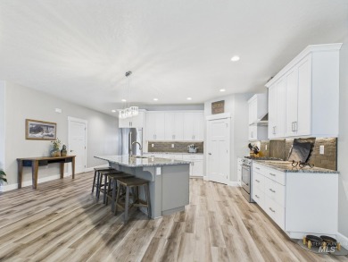 Charming 3-Bedroom Handicap-Accessible Townhouse, built in 2024