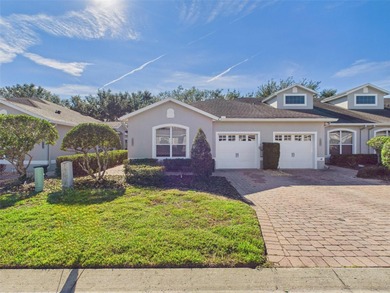 Reeves Lake  Townhome/Townhouse For Sale in Winter Haven Florida