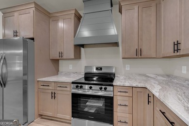 Nothing better than owning a new home on a very private - photo 18