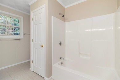 ***OPEN HOUSE CANCELLED*** OFFER ACCEPTED*** Nestled on a quiet - photo 18