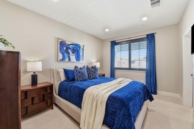 Contemporary Townhome Style Condo in highly sought-after - photo 22