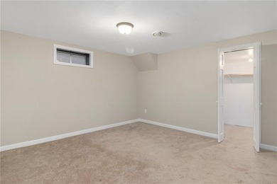 ***OPEN HOUSE CANCELLED*** OFFER ACCEPTED*** Nestled on a quiet - photo 32