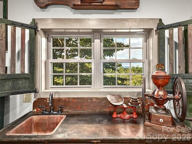 Welcome to this highly acclaimed, custom log home nestled on 13 - photo 8