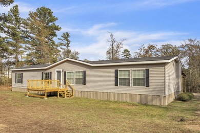 Lake Gladewater Home For Sale in Gilmer Texas