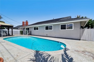 Beautiful one level home with large lot with great curb appeal! - photo 11