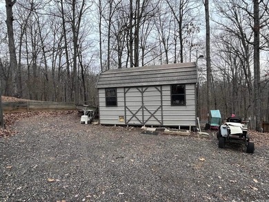 Perfect location for your new residence or rental property! This - photo 12