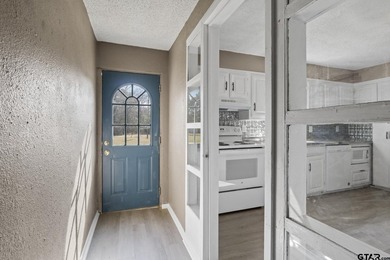 Welcome to your lake home! This new listing offers a delightful - photo 16