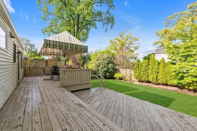 Welcome to 15 Purdue Road in Glen Cove. This charming Cape - photo 20