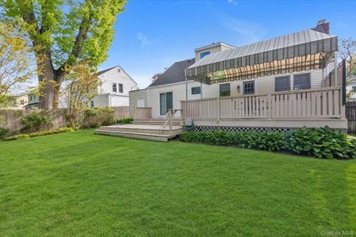 Welcome to 15 Purdue Road in Glen Cove. This charming Cape - photo 22