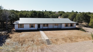 Fools Hollow Lake Home For Sale in Show Low Arizona