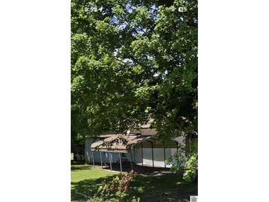 Discover a unique opportunity offering flexibility and space on - photo 11