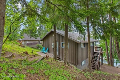 With 90 feet of private lake frontage and your own private dock - photo 20