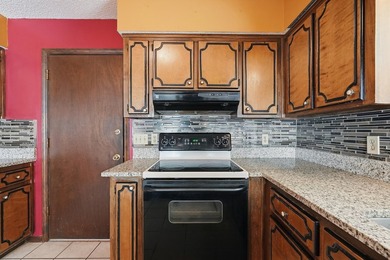 NEW ROOF PRIOR TO CLOSING! Offering 1,896 square feet, two - photo 34
