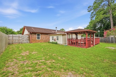 NEW ROOF PRIOR TO CLOSING! Offering 1,896 square feet, two - photo 42