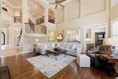 Timeless design and exceptional craftsmanship define this - photo 11