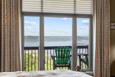 Panoramic Table Rock Lake views in a gated community with - photo 23