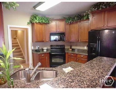Come and experience the beauty of golf course living in this - photo 4