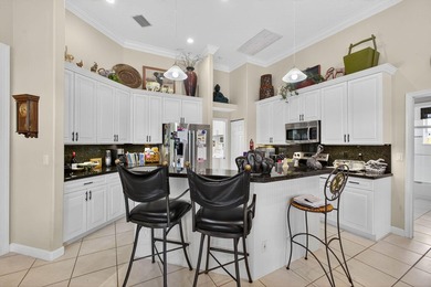 Located on a cul-de-sac lot in Heritage Oaks. This single story - photo 24