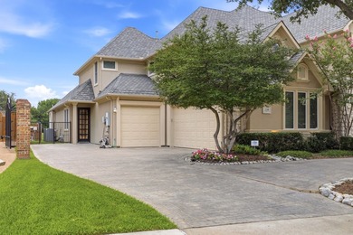 Timeless design and exceptional craftsmanship define this - photo 37