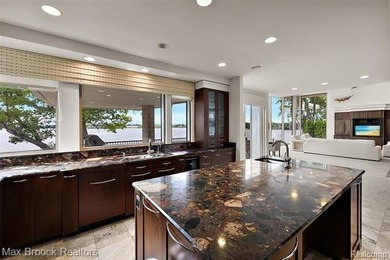 Experience breathtaking panoramic views of Pine Lake and - photo 10