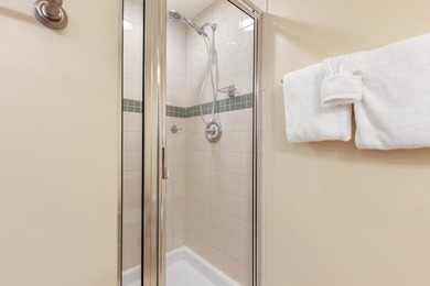 Perched on the 6th floor, this versatile condo features 2 - photo 15