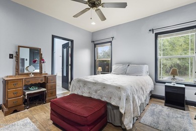 Don't miss this great Home Near the Beach! This refreshed - photo 17