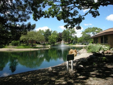 Look! Here's an opportunity to own this Mallard Cove 4th floor - photo 20