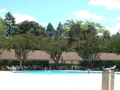 Look! Here's an opportunity to own this Mallard Cove 4th floor - photo 22