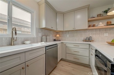 Nestled in the heart of the highly sought-after Laurelhurst - photo 24