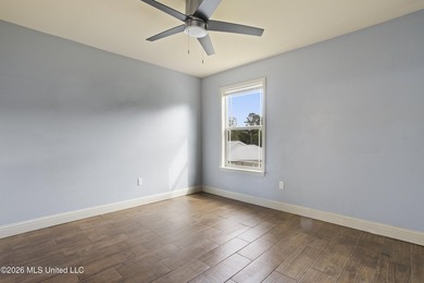 Don't miss this great Home Near the Beach! This refreshed - photo 32