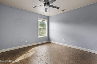 Don't miss this great Home Near the Beach! This refreshed - photo 34