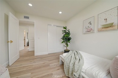 Nestled in the heart of the highly sought-after Laurelhurst - photo 37