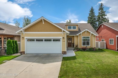 Lake Home For Sale in Sandpoint, Idaho