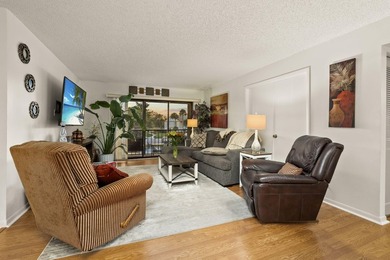 Move-in ready 3-bedroom, 2-bath second-floor condo in the gated - photo 5