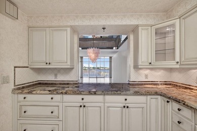 Wake up to breathtaking sunrise views over the ICW - Lake Worth - photo 11