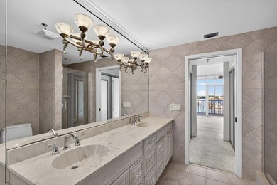 Wake up to breathtaking sunrise views over the ICW - Lake Worth - photo 16