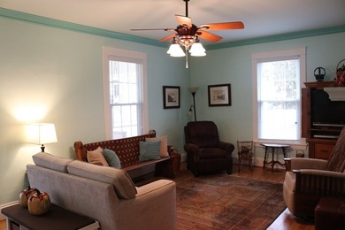 Location, location, location! Within walking distance of