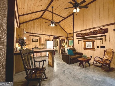 MAJOR PRICE IMPROVEMENT ----- MOTIVATED SELLER!! *** THIS CABIN - photo 9