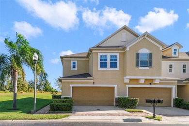 Johns Lake Townhome/Townhouse For Sale in Clermont Florida