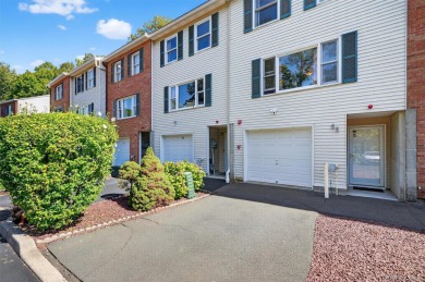 Hudson River Home Sale Pending in Congers New York