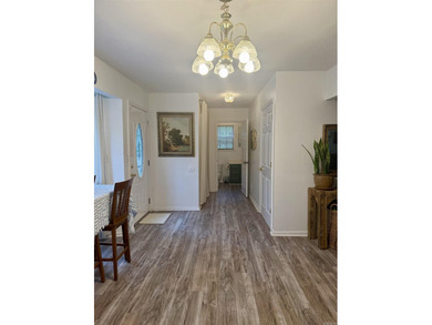 Looking for a lake getaway? This charming 3-bedroom, 1.5-bath - photo 15