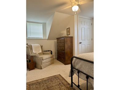 Looking for a lake getaway? This charming 3-bedroom, 1.5-bath - photo 28