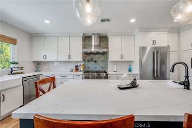 Beautifully updated single-story home offering three bedrooms - photo 9
