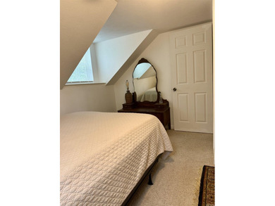 Looking for a lake getaway? This charming 3-bedroom, 1.5-bath - photo 31
