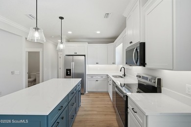 This beautiful 4 bedroom, 2 1/2 bathroom stucco home has board - photo 7
