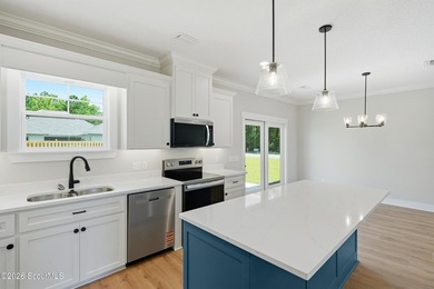 This beautiful 4 bedroom, 2 1/2 bathroom stucco home has board - photo 8
