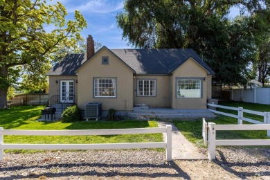 Lake Home For Sale in Marsing, Idaho