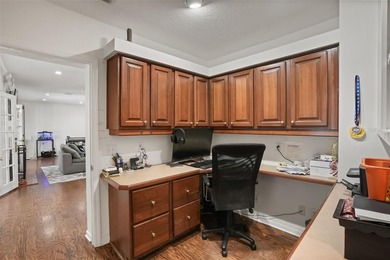 Located in a premier Maitland neighborhood, 119 Hollie Ct - photo 15