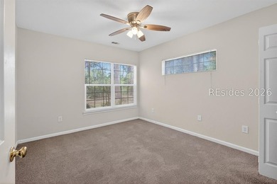 PLANTATION POINT IN BLUFFTON! Located in a sought-after - photo 16